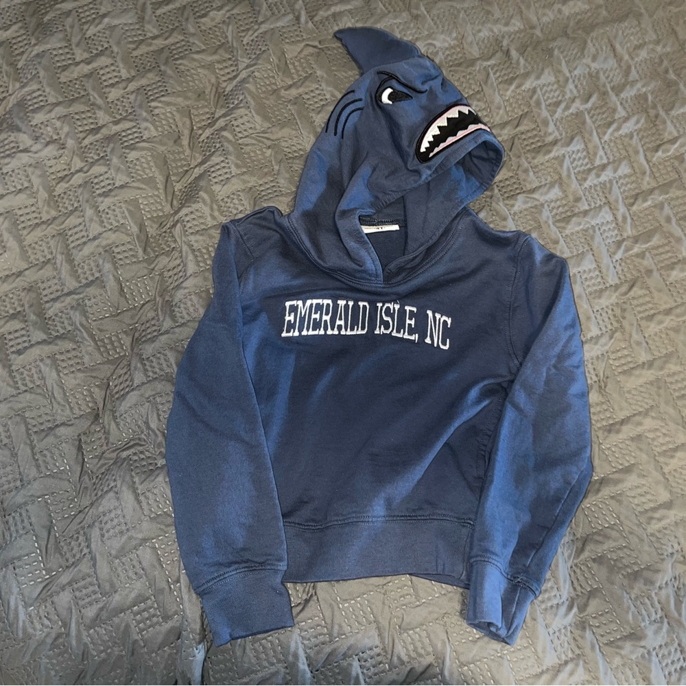 Emerald Isle NC BOys 4T Shark Hoodie